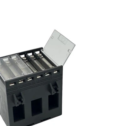 Transformateur de courant triphasé basse tension